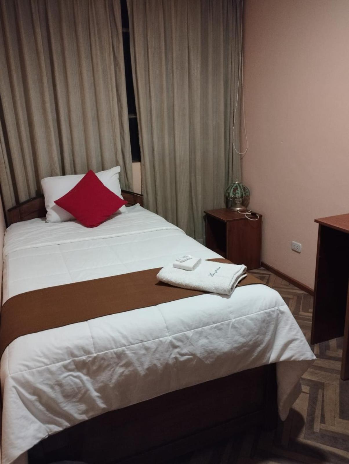 פונו Huaytusive Inn Hotel מראה חיצוני תמונה