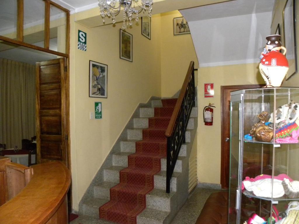 פונו Huaytusive Inn Hotel מראה חיצוני תמונה