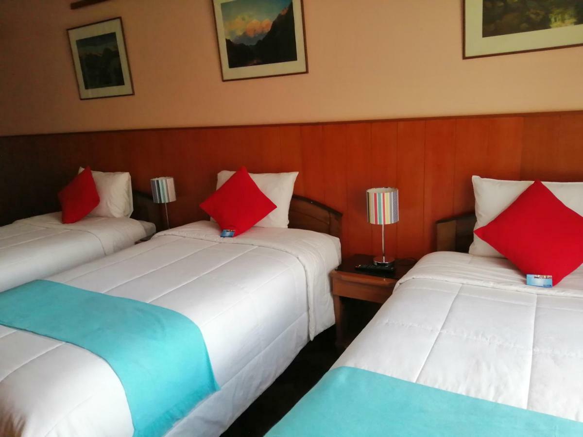 פונו Huaytusive Inn Hotel מראה חיצוני תמונה